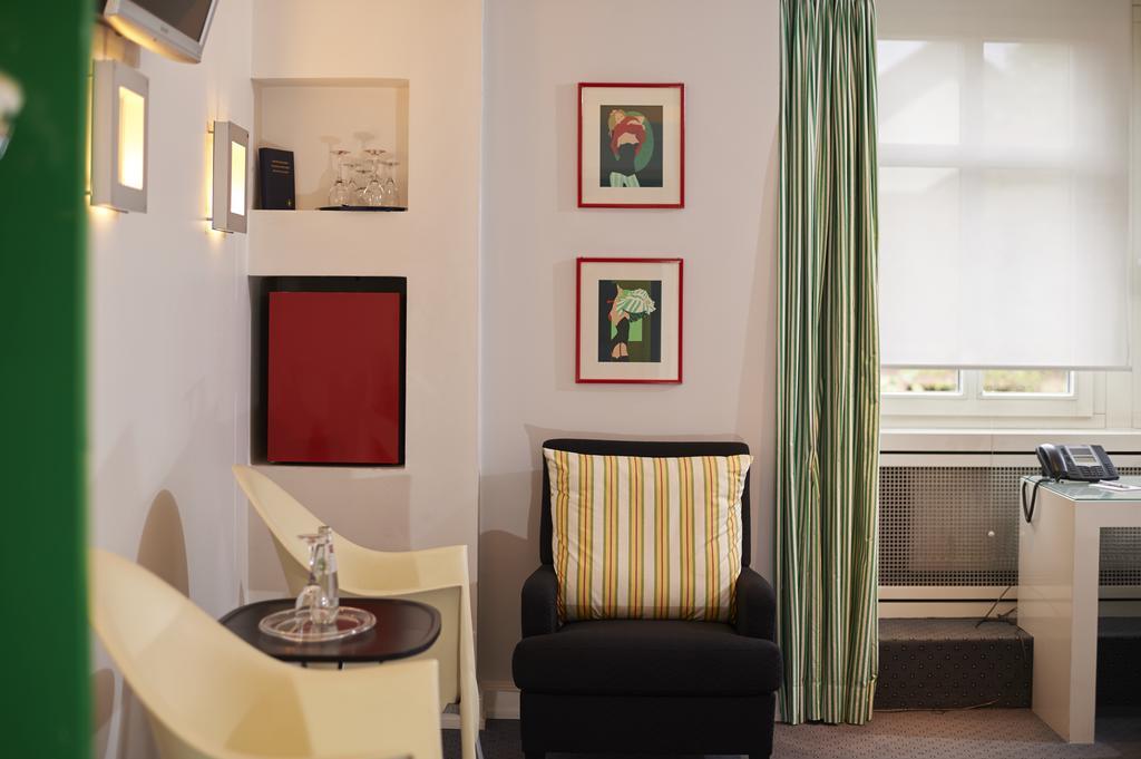 Romantichotel Goldener Karpfen Fulda Esterno foto