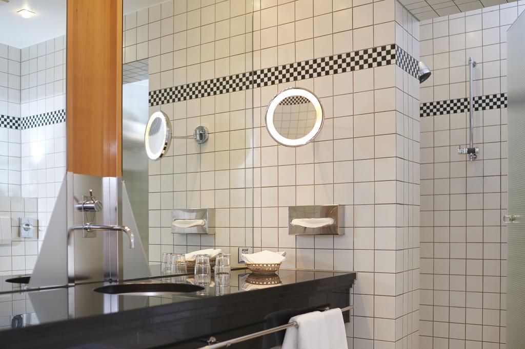 Romantichotel Goldener Karpfen Fulda Esterno foto
