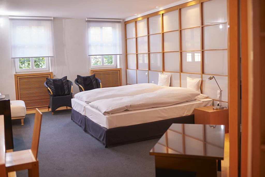Romantichotel Goldener Karpfen Fulda Esterno foto